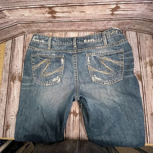 SILVER JEANS AIKO Women's 31 x 33 Flare Medium Blue Denim Jeans Distressed EUC - Picture 4 of 9